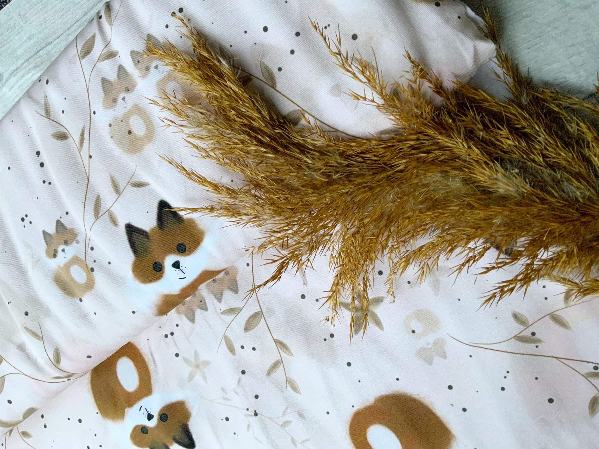 Fuchs Stoff Eigenproduktion